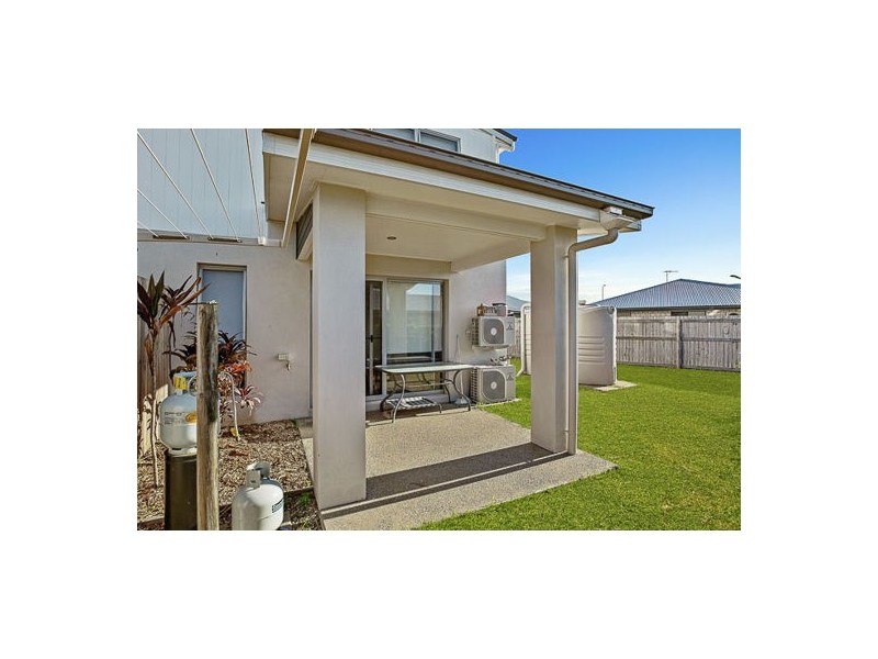 1/68A Makybe Diva Drive, Ooralea QLD 4740