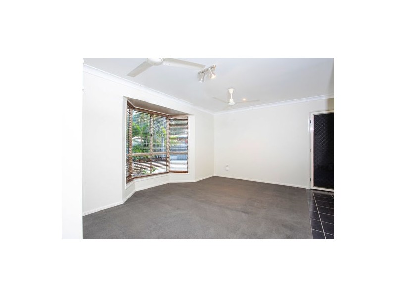 12 Alison Street, Slade Point QLD 4740