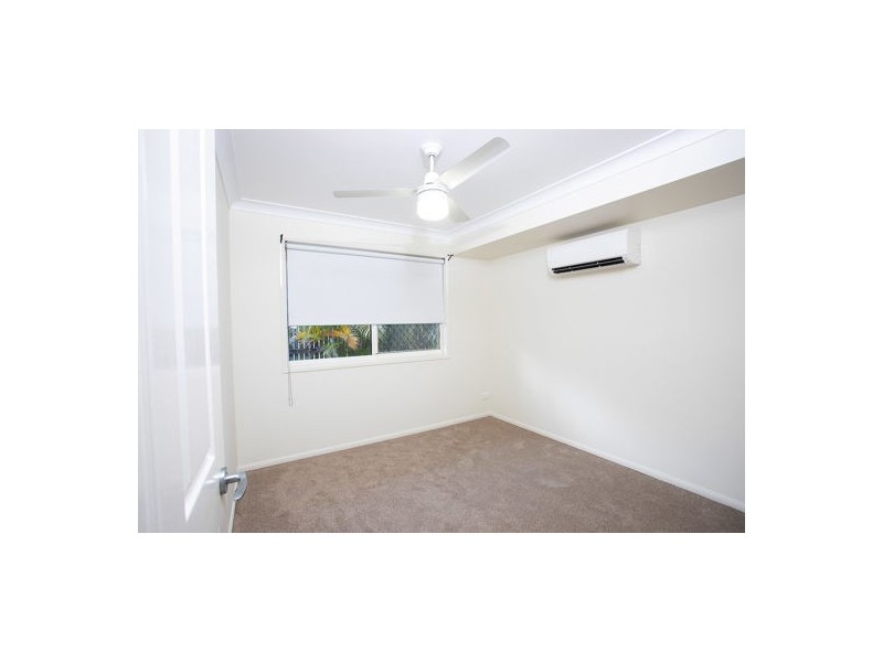 12 Alison Street, Slade Point QLD 4740