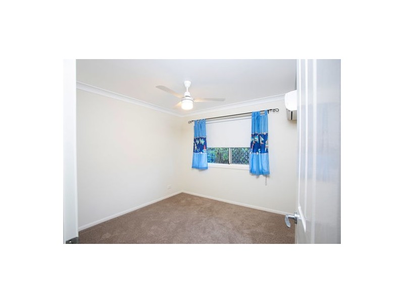 12 Alison Street, Slade Point QLD 4740