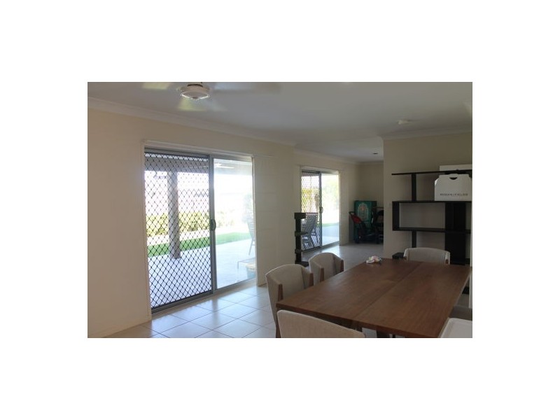 4 Macartney Drive, Marian QLD 4753