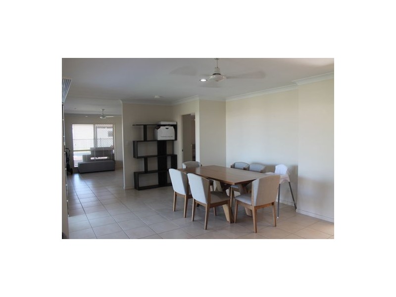 4 Macartney Drive, Marian QLD 4753