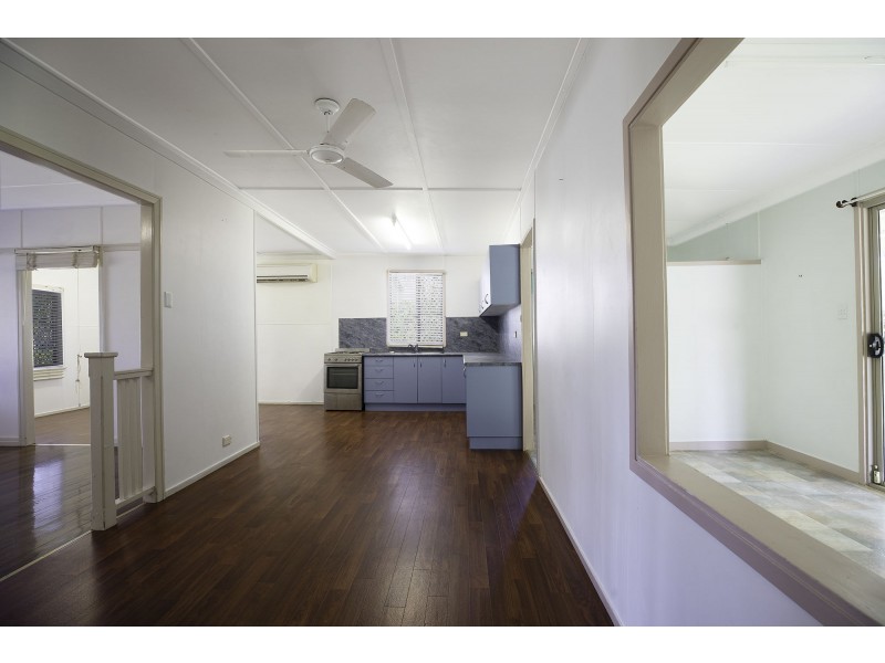 17 Pratt Street, South Mackay QLD 4740