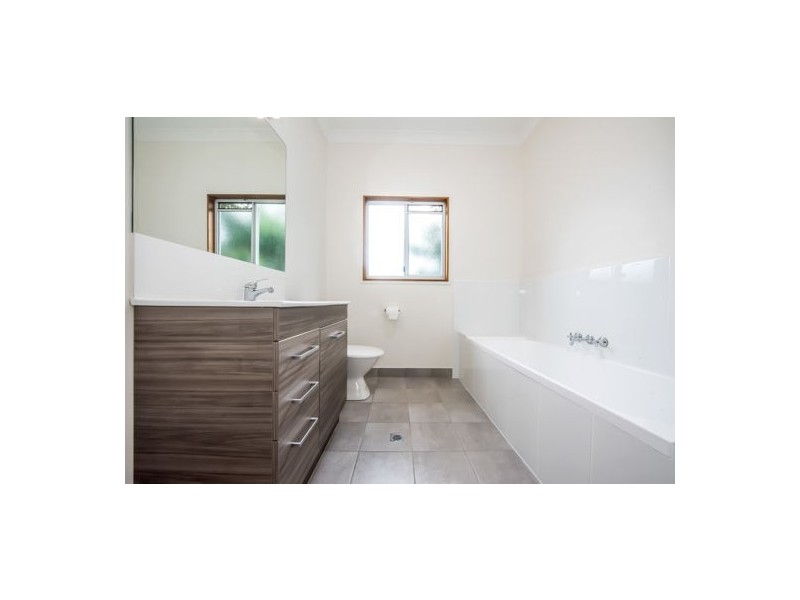 59 Kinchant Dam Road, Kinchant Dam QLD 4741