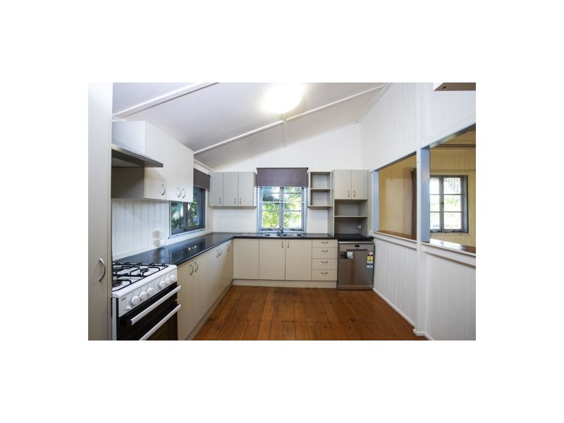 31 Wardrop Street, West Mackay QLD 4740