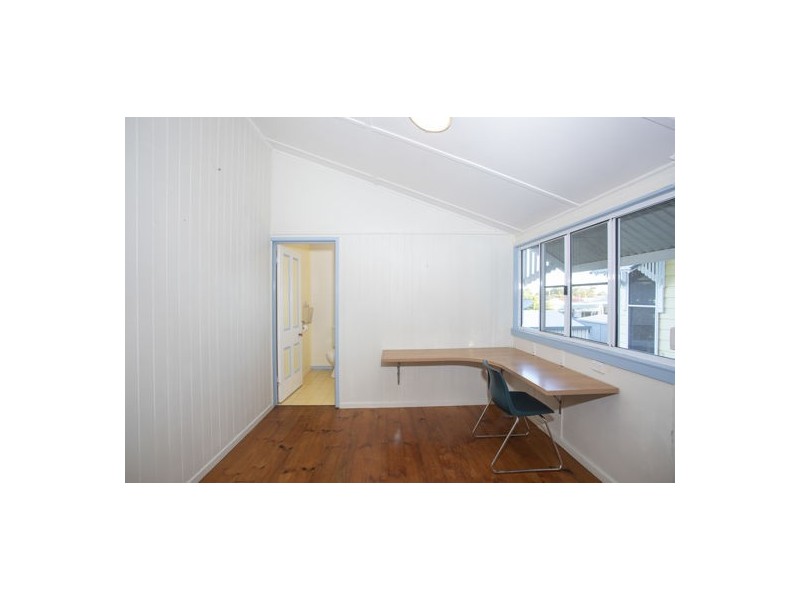 31 Wardrop Street, West Mackay QLD 4740