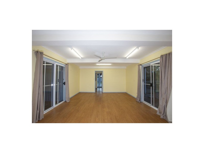31 Wardrop Street, West Mackay QLD 4740