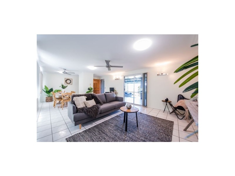 8 Charles Hodge Ave, Mount Pleasant QLD 4740