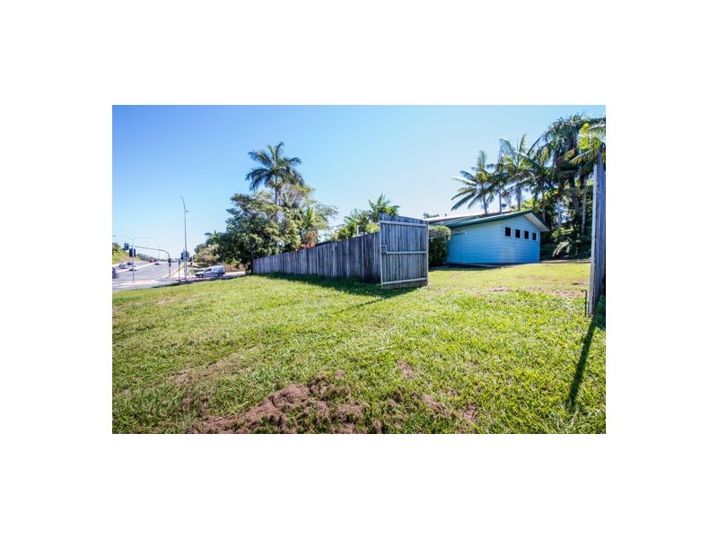8 Charles Hodge Ave, Mount Pleasant QLD 4740
