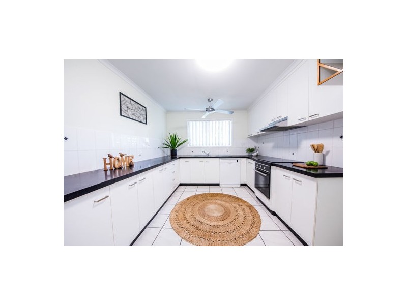 8 Charles Hodge Ave, Mount Pleasant QLD 4740