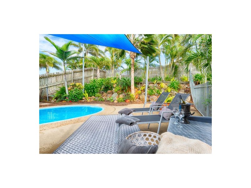 8 Starboard Circuit, Shoal Point QLD 4750