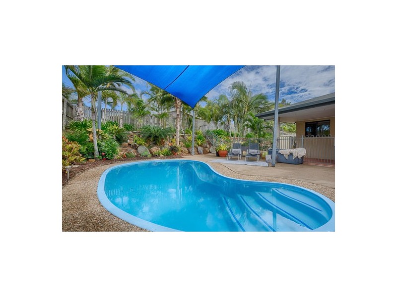 8 Starboard Circuit, Shoal Point QLD 4750