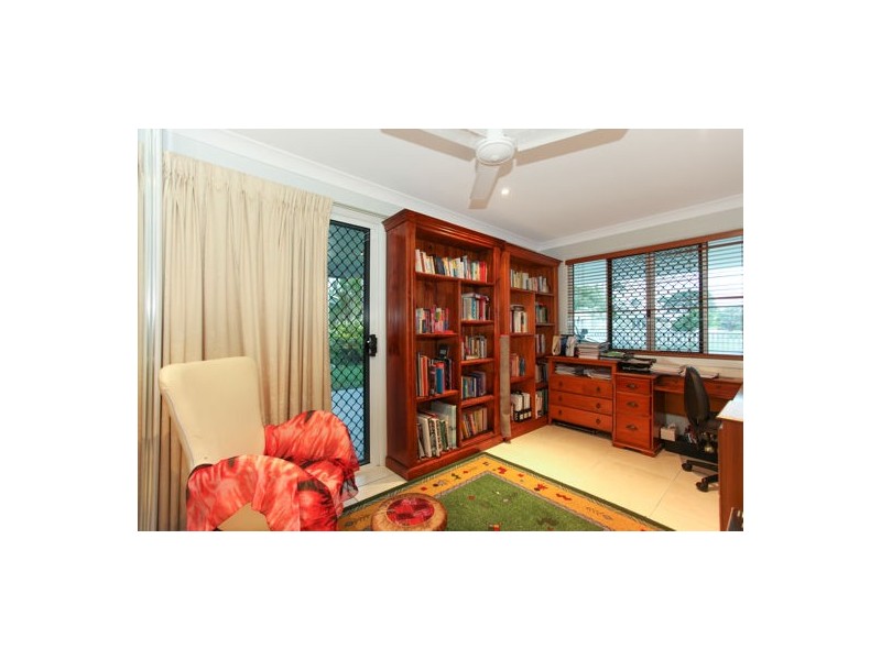 20 Lloyd Street, West Mackay QLD 4740