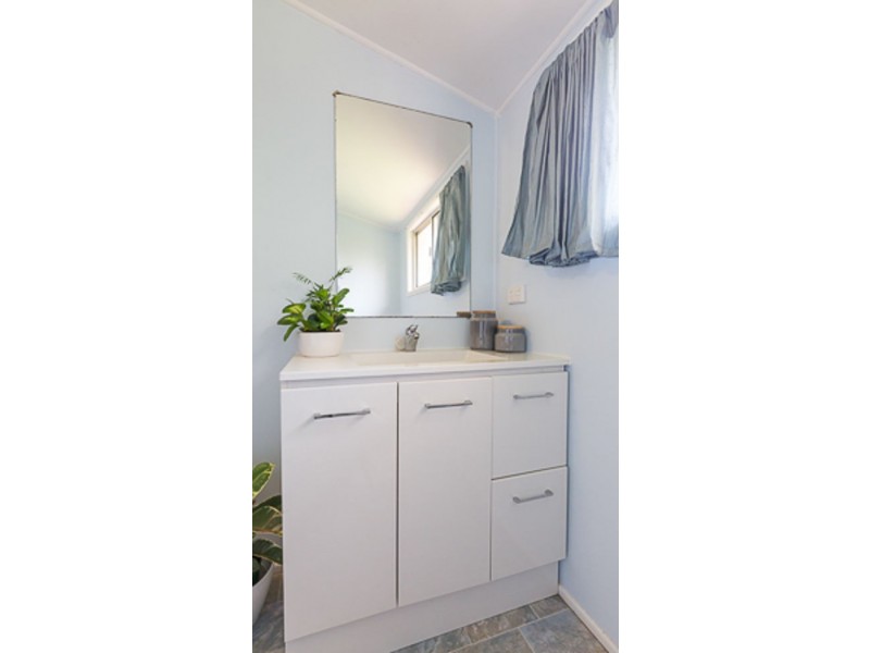 24 Swift Street, Slade Point QLD 4740