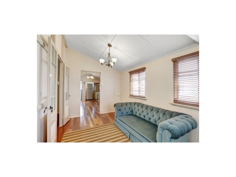 11 Queen Street, North Mackay QLD 4740