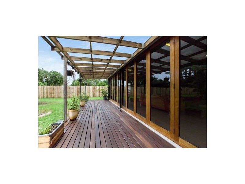 11 Queen Street, North Mackay QLD 4740