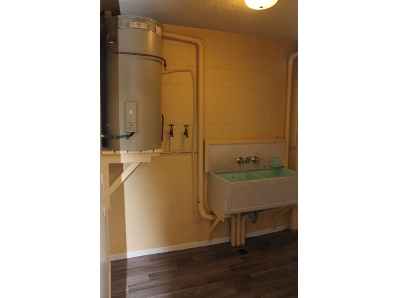 2/1A Canberra Street, North Mackay QLD 4740