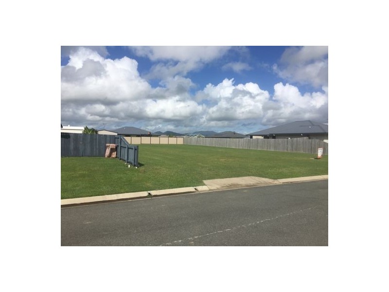 37 Bachelor Court, Marian QLD 4753