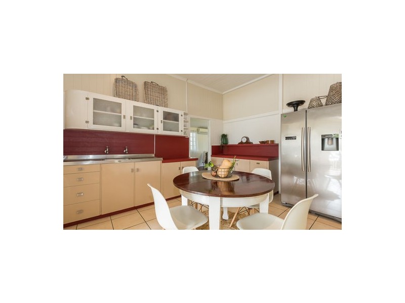 10 Lloyd Street, West Mackay QLD 4740