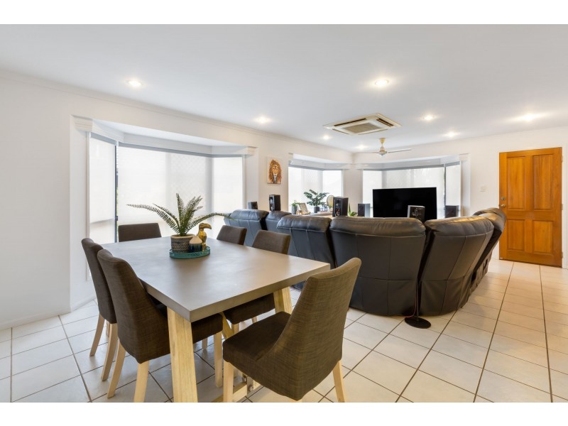 76 Royal Sands Boulevard, Bucasia QLD 4750