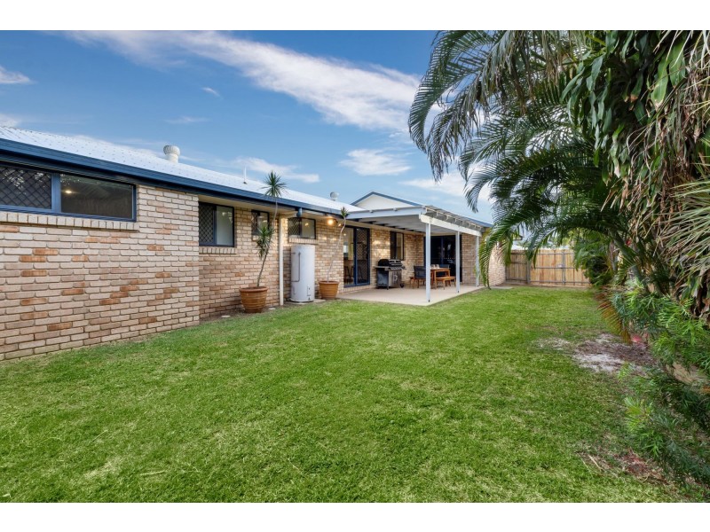 76 Royal Sands Boulevard, Bucasia QLD 4750