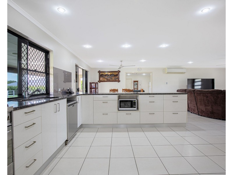 14 Mdina Drive, Habana QLD 4740