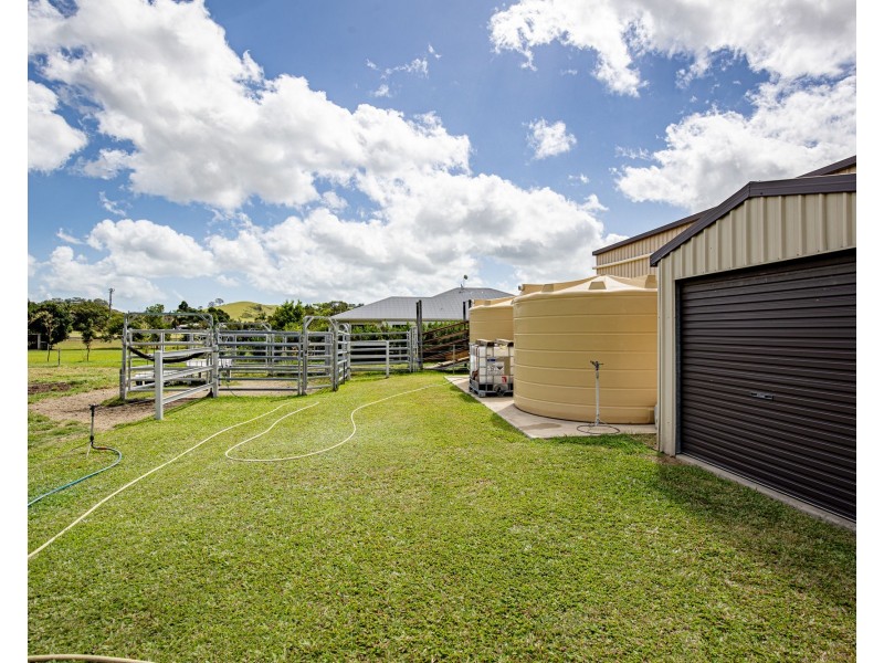 14 Mdina Drive, Habana QLD 4740