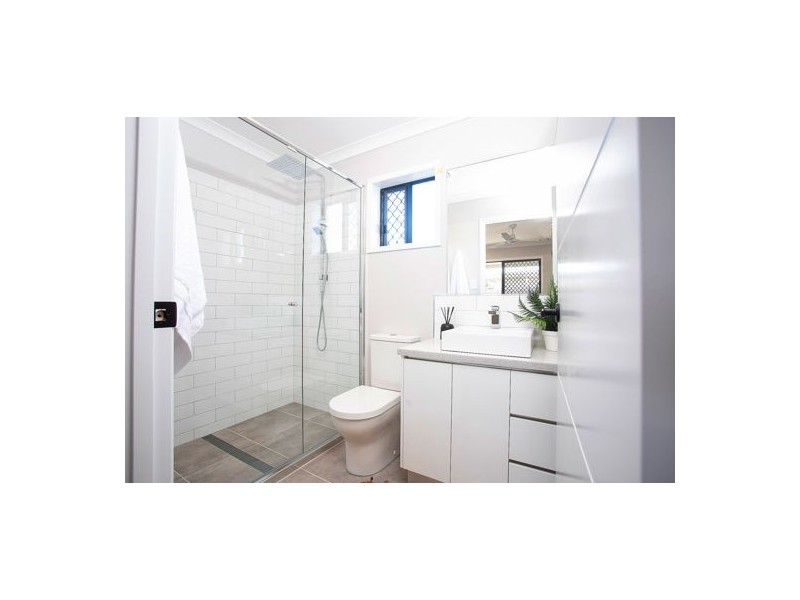 15 Antonia Court, Glenella QLD 4740