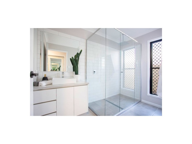 15 Antonia Court, Glenella QLD 4740