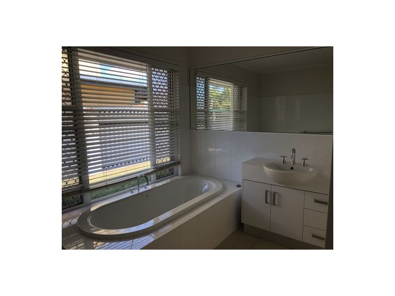 35 Edward Street, South Mackay QLD 4740