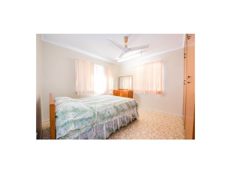 25 Tulloch Street, Ooralea QLD 4740
