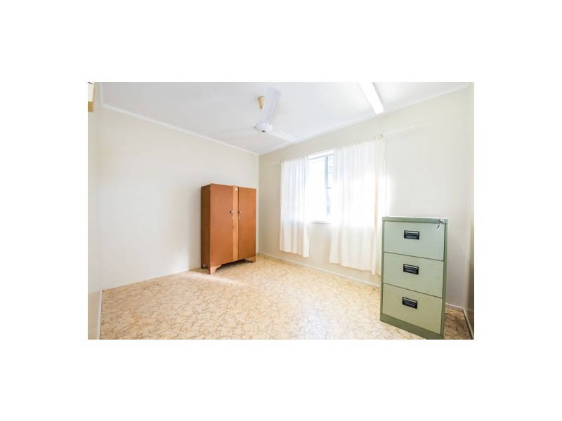 25 Tulloch Street, Ooralea QLD 4740