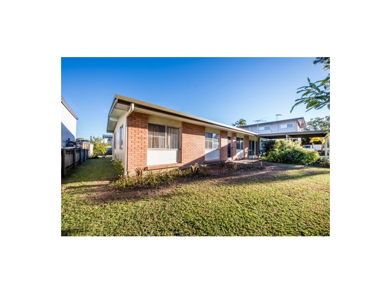 25 Tulloch Street, Ooralea QLD 4740