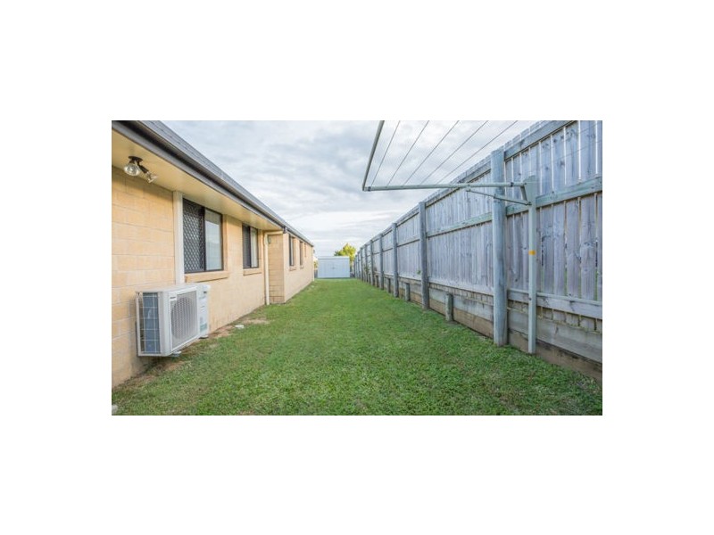 8 Rafter Court, Rural View QLD 4740