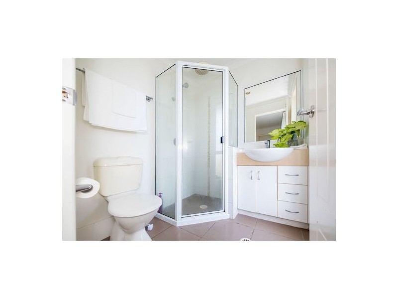 1/1 Hyams Way, Blacks Beach QLD 4740