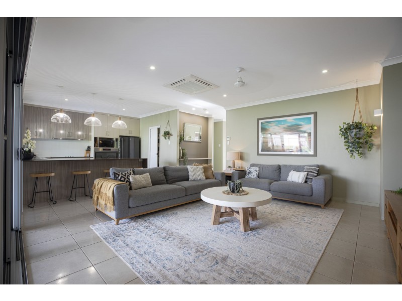 23 Lockyer Court, Rural View QLD 4740