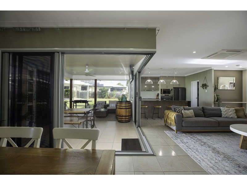 23 Lockyer Court, Rural View QLD 4740