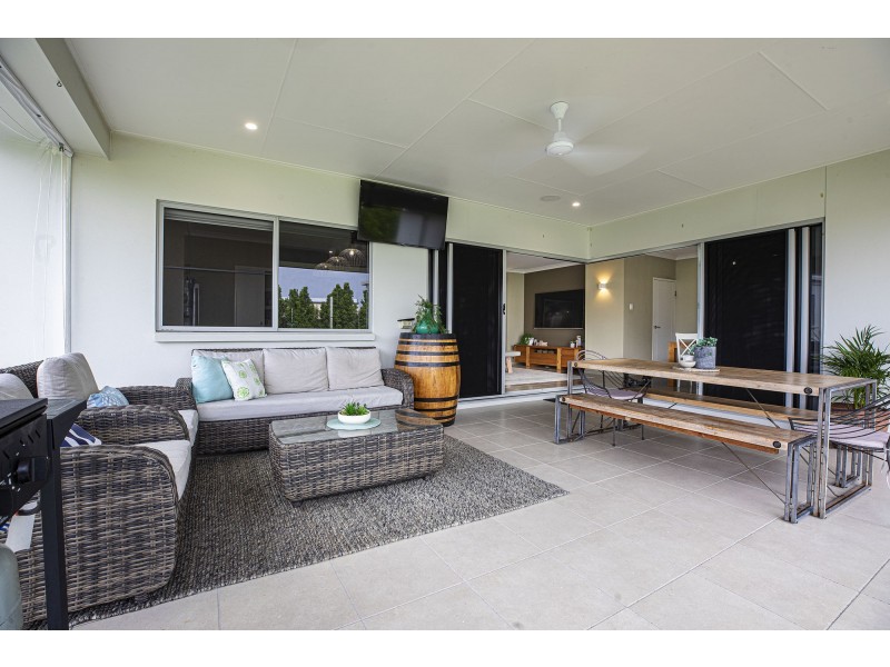 23 Lockyer Court, Rural View QLD 4740