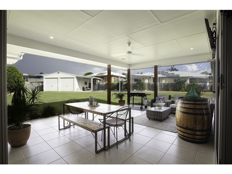 23 Lockyer Court, Rural View QLD 4740