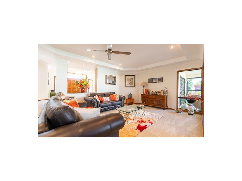 17 Romaine Court, Glenella QLD 4740