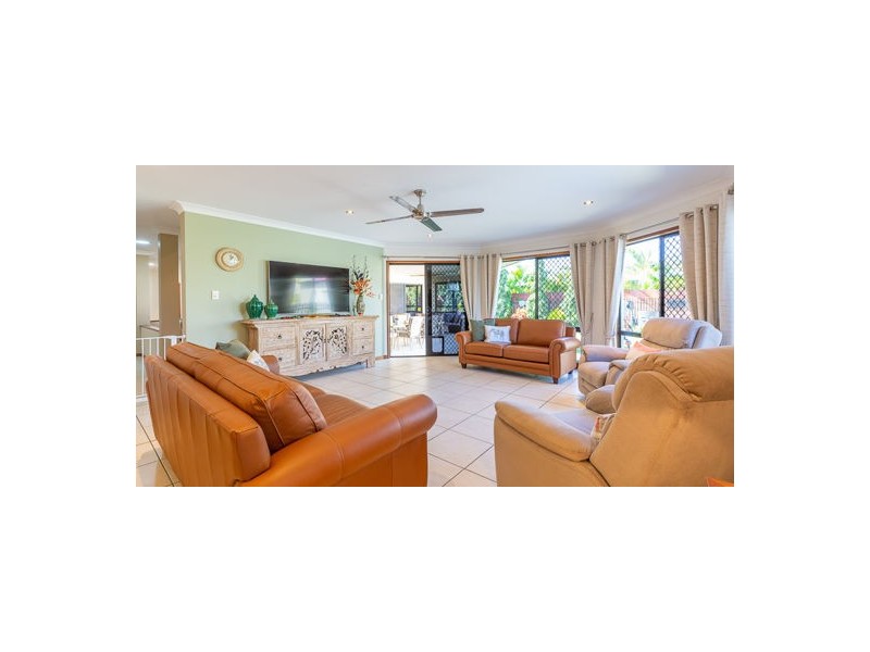 17 Romaine Court, Glenella QLD 4740