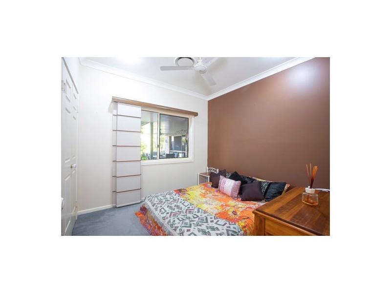 8 Maurene Court, Glenella QLD 4740