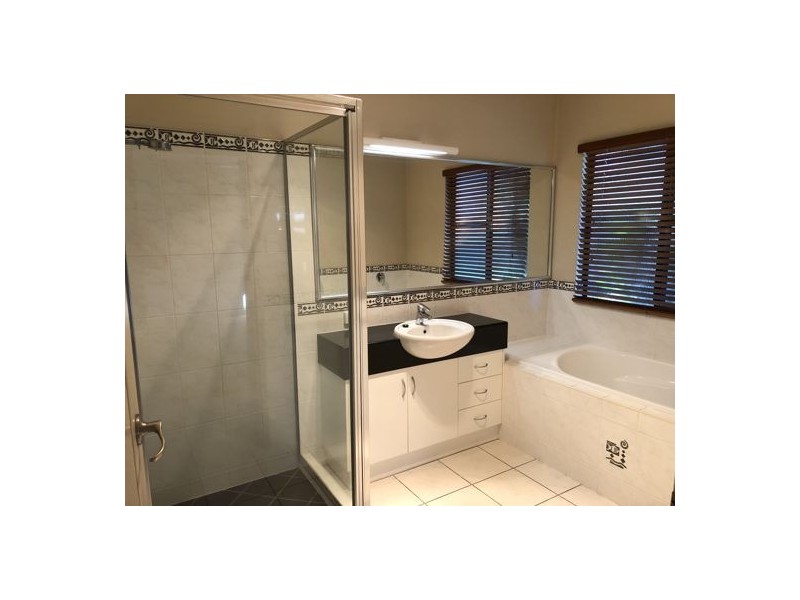 44 Wheeler Drive, Glenella QLD 4740