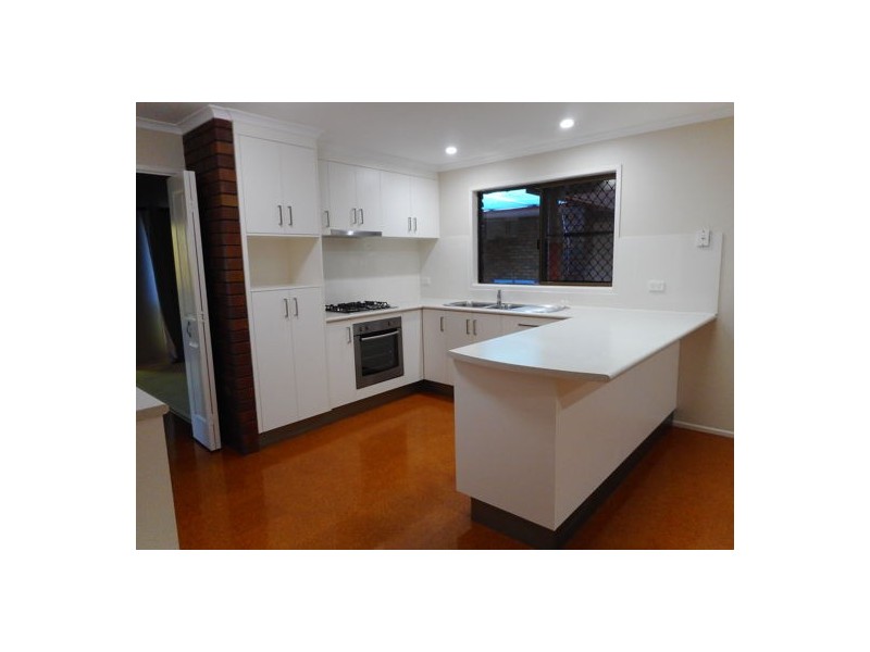 4 Jasmine Street, Andergrove QLD 4740