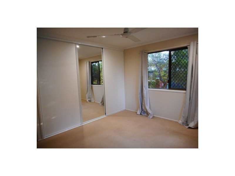 4 Jasmine Street, Andergrove QLD 4740