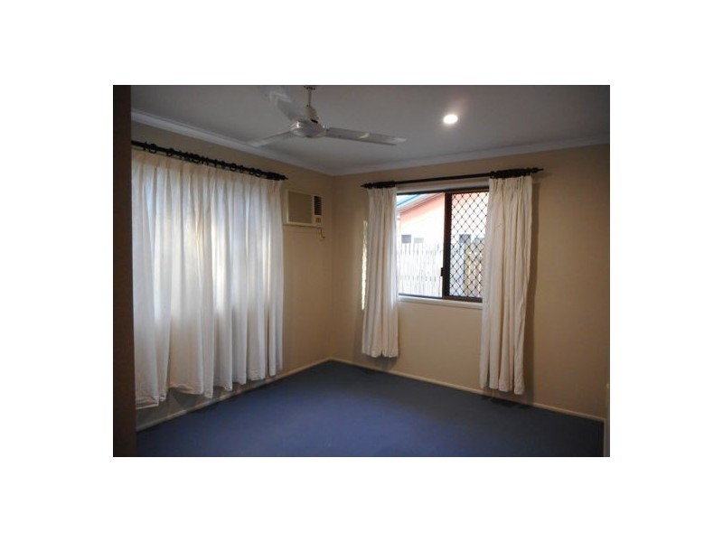 4 Jasmine Street, Andergrove QLD 4740