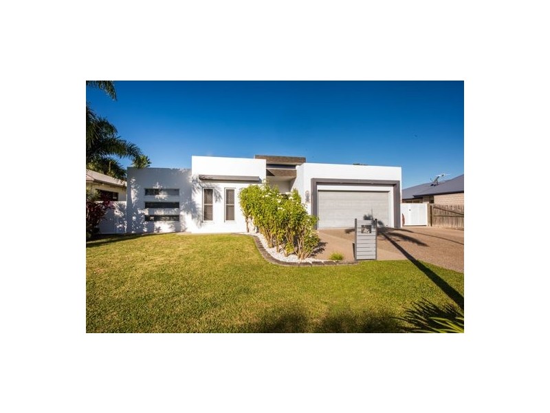 45 Monash Way, Ooralea QLD 4740
