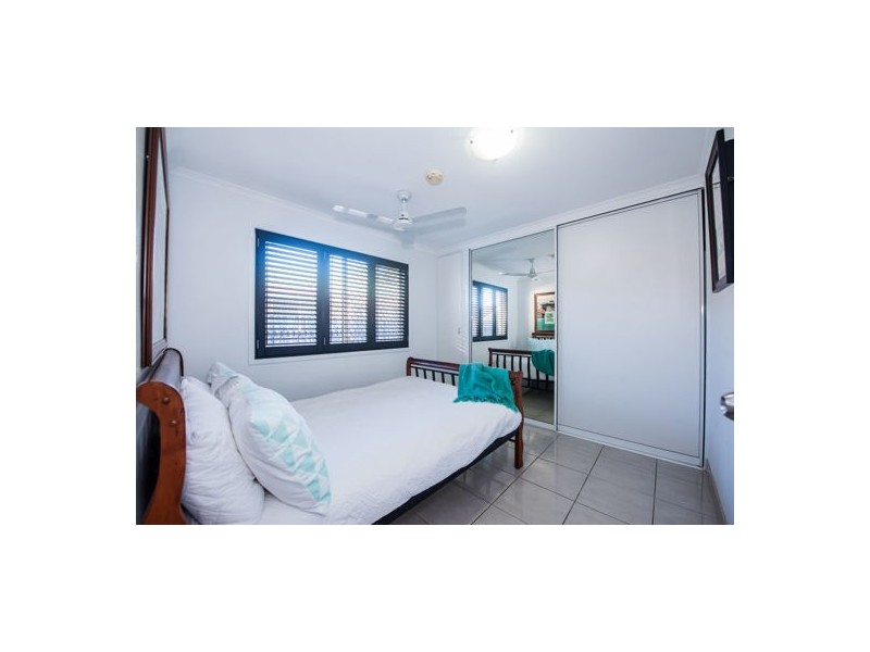 2 Amiet Street, South Mackay QLD 4740