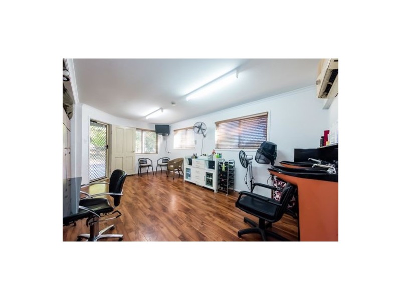 2 Amiet Street, South Mackay QLD 4740