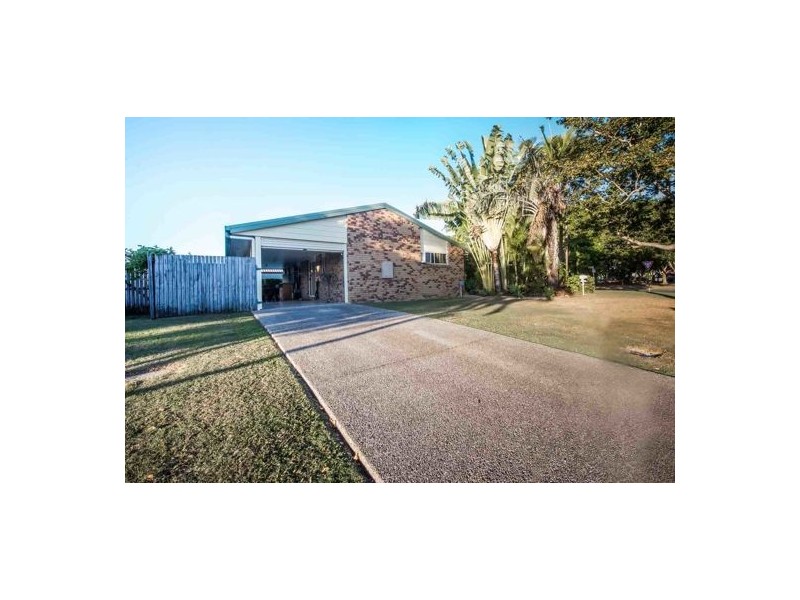 2 Amiet Street, South Mackay QLD 4740